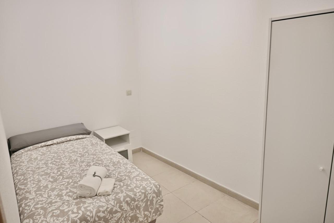 For You Rentals Centrico Apartamento Temporal En La Calle Infanta Inf1A Мадрид Екстер'єр фото